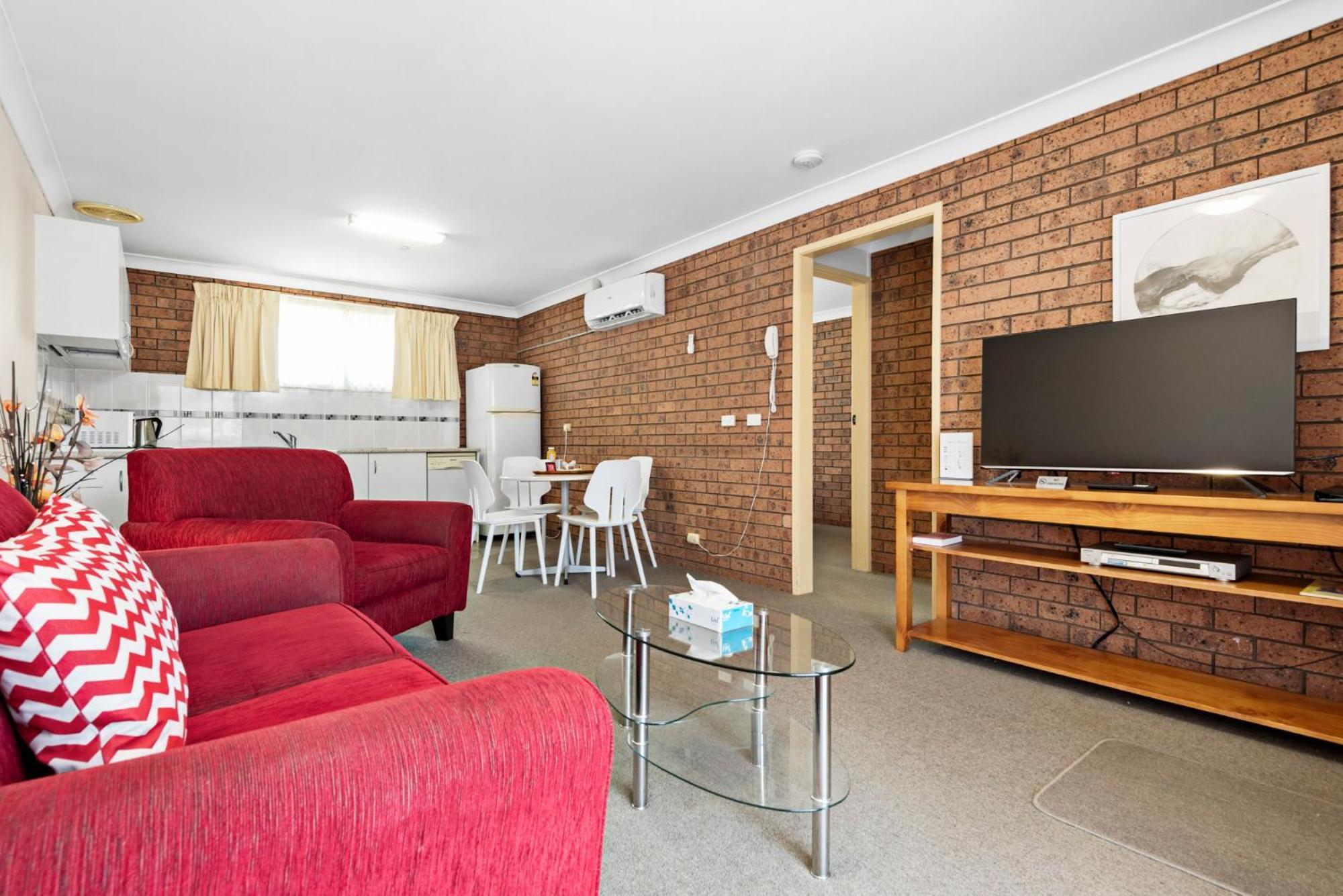 Bomaderry Motor Inn Нора Экстерьер фото